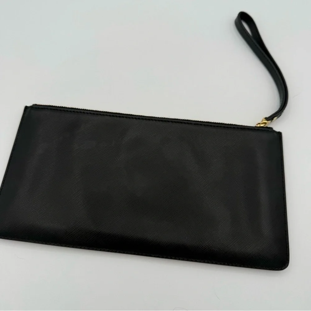 Salvatore Ferragamo Black Leather Wristlet Clutch - Picture 2 of 6